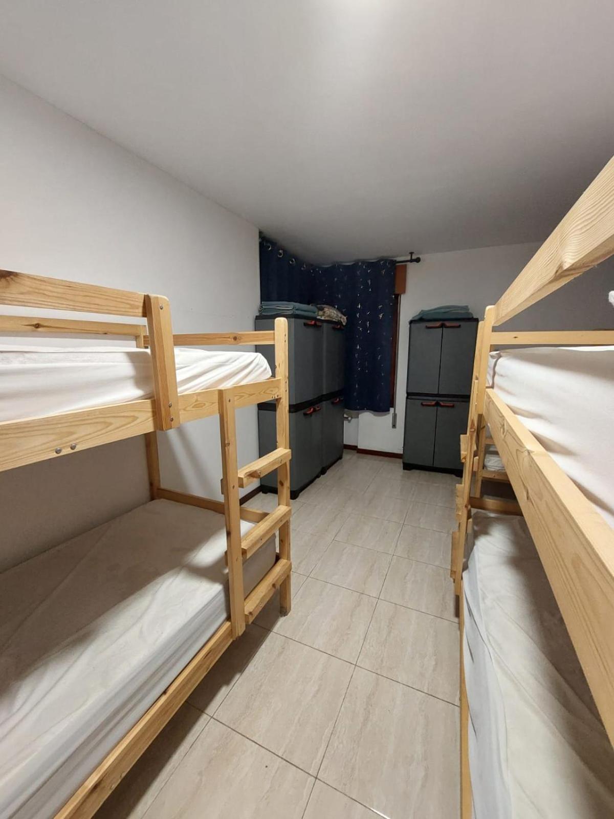 Albergue La Costana Oviedo Kültér fotó